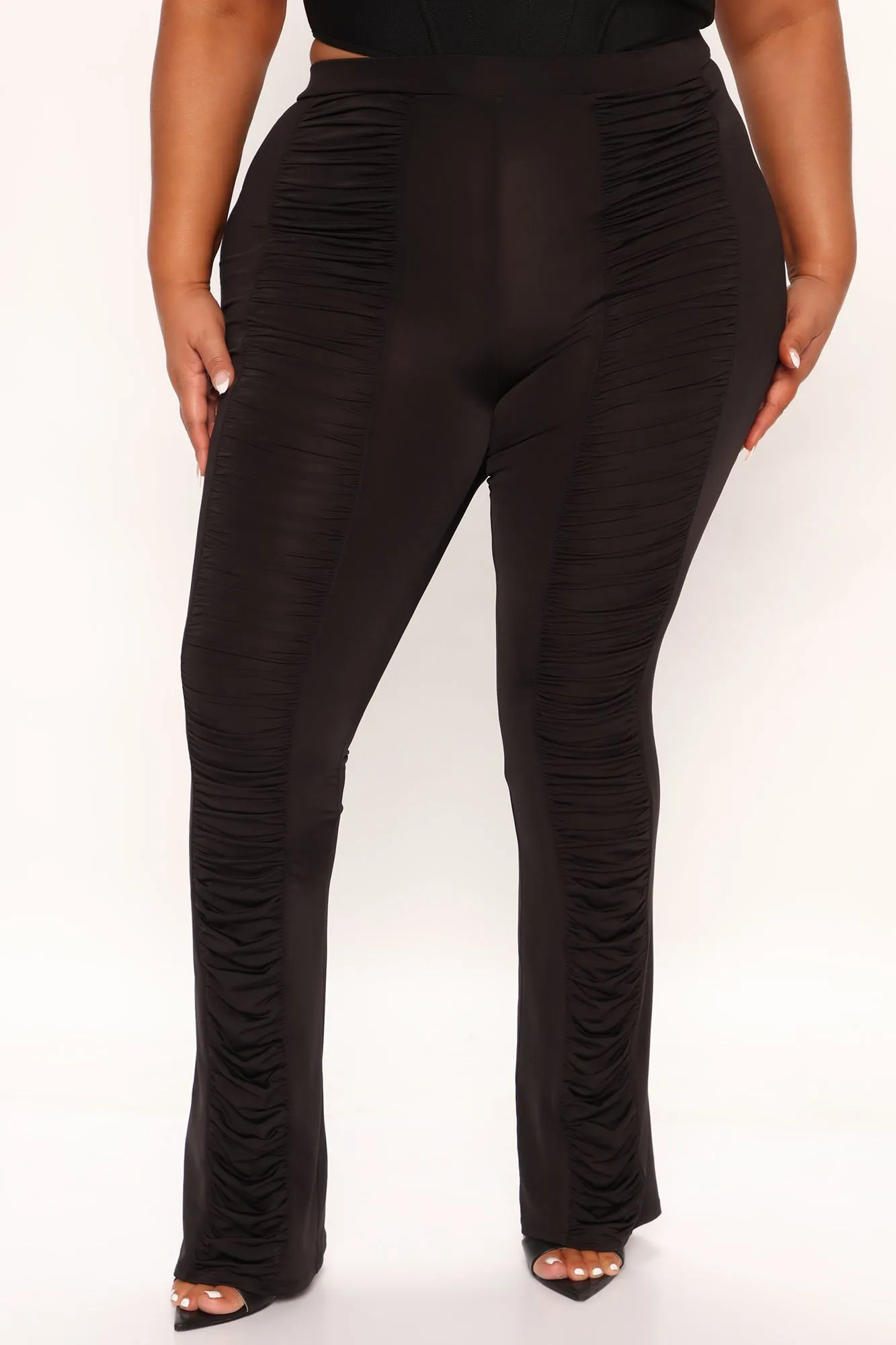 All Good Ruched Pant 33 - Black