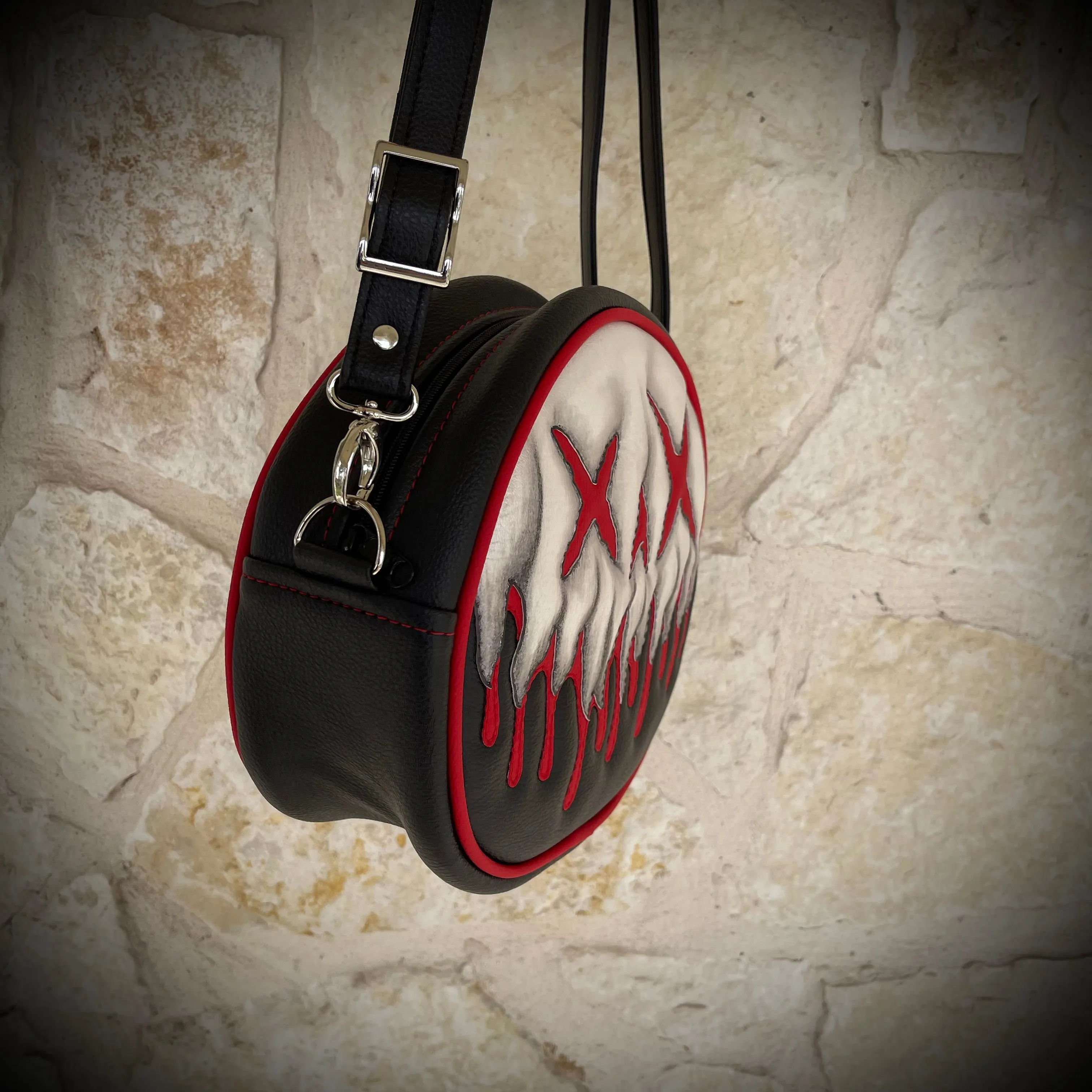 Drippy Drop X Eye Shadow Skull - Symphony Black & Matte Red - *PRE-ORDER