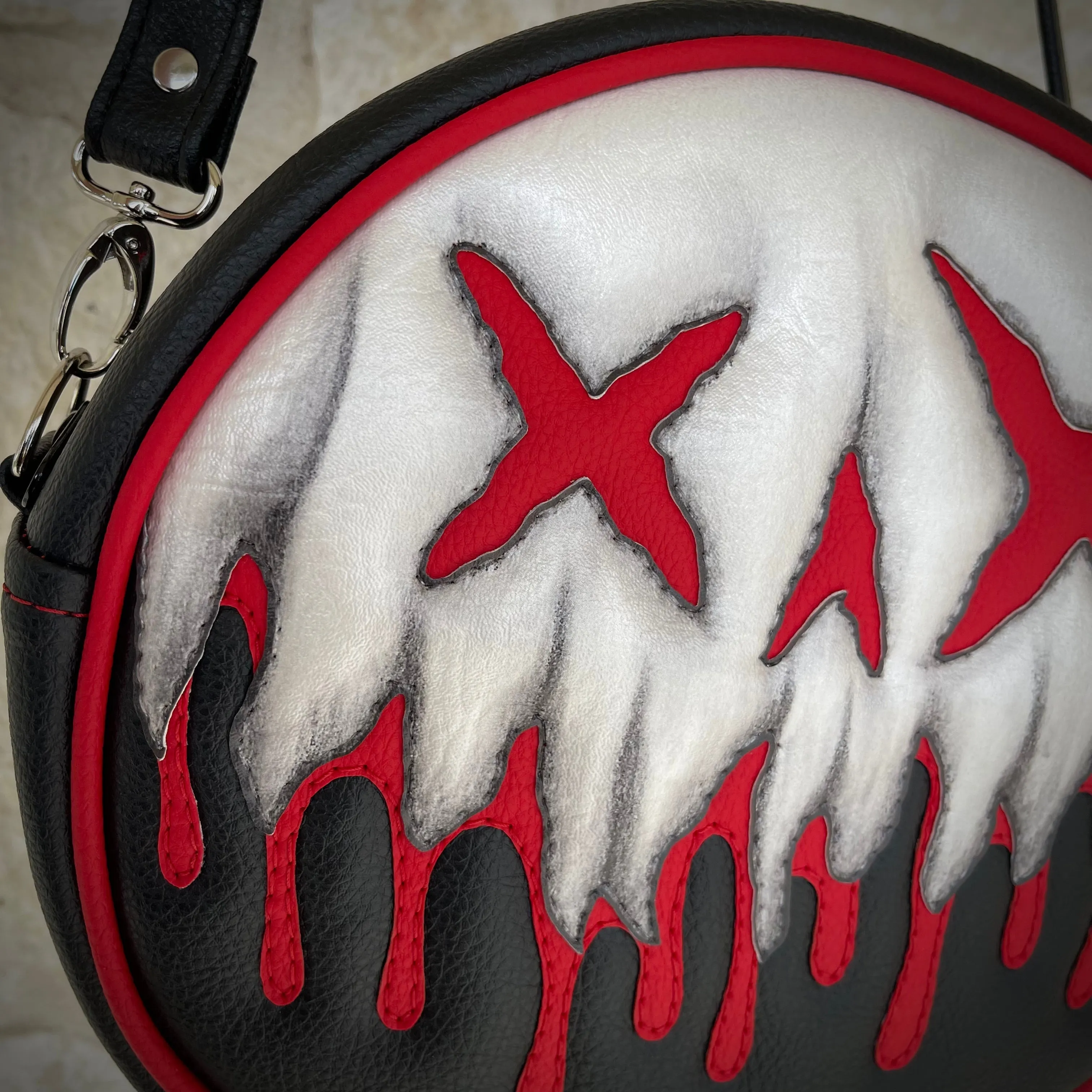 Drippy Drop X Eye Shadow Skull - Symphony Black & Matte Red - *PRE-ORDER