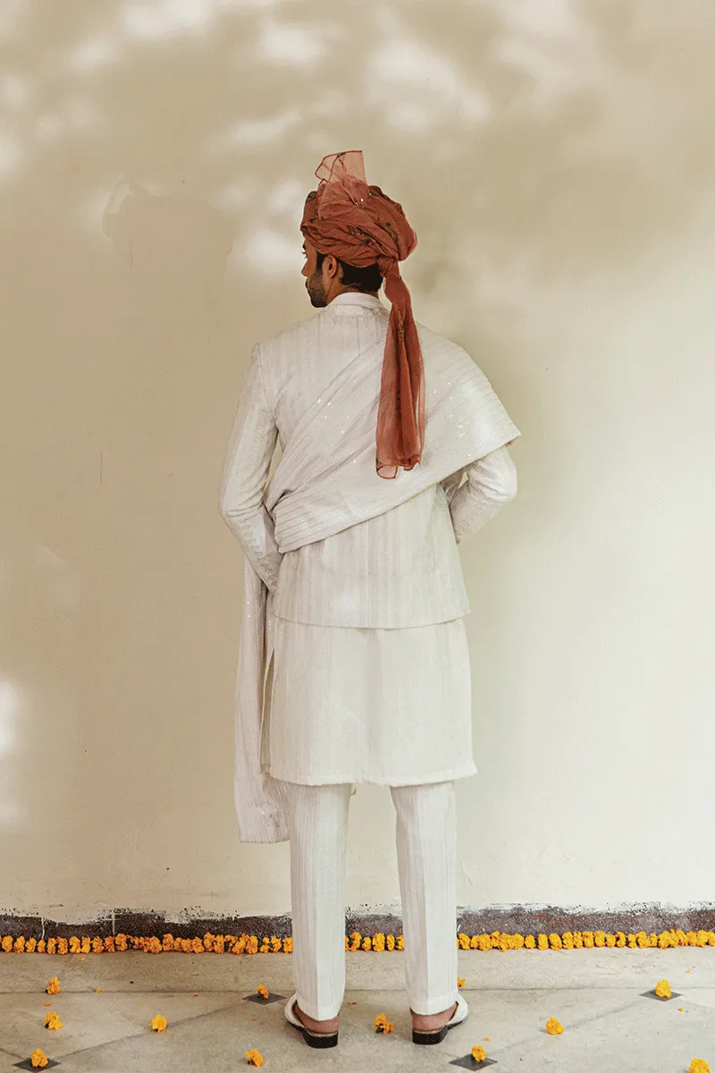 IVORY WHITE PRINCE COAT