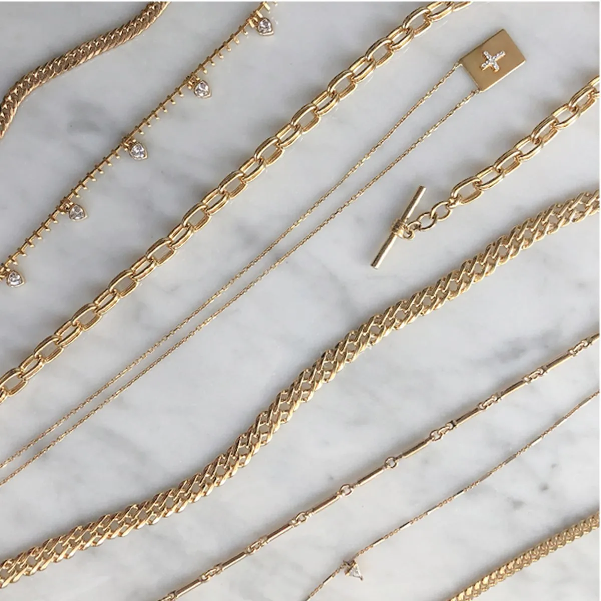 Link Gold Toggle Chain Necklace