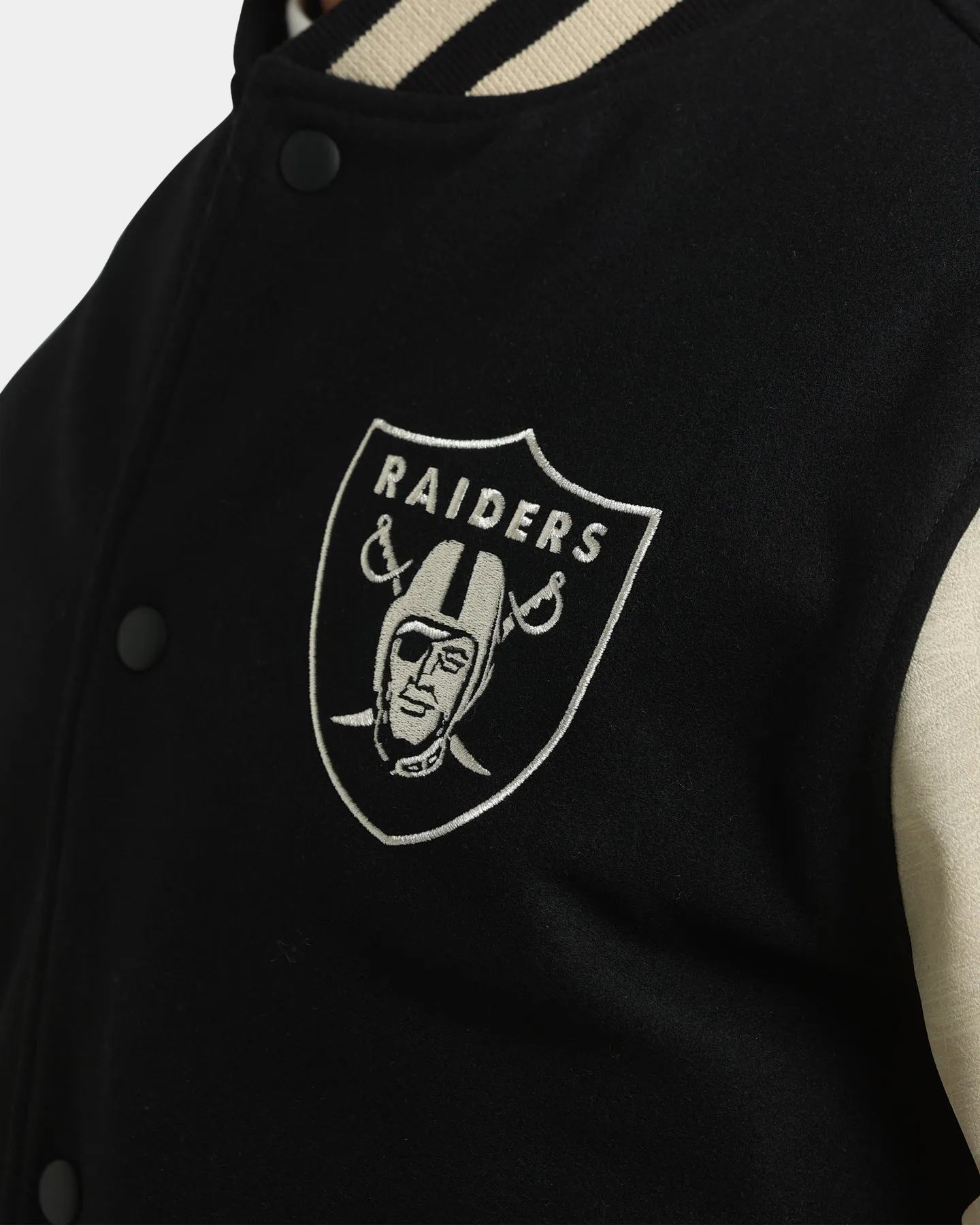New Era Las Vegas Raiders Varsity Jacket Black/Light Tan