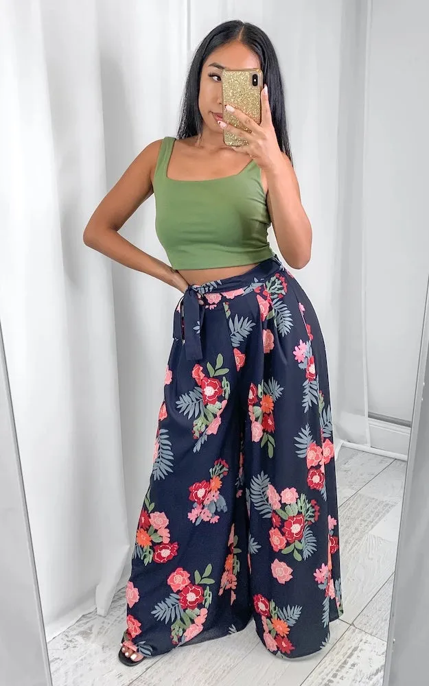 Paradise Lily Pants - Navy Cactus